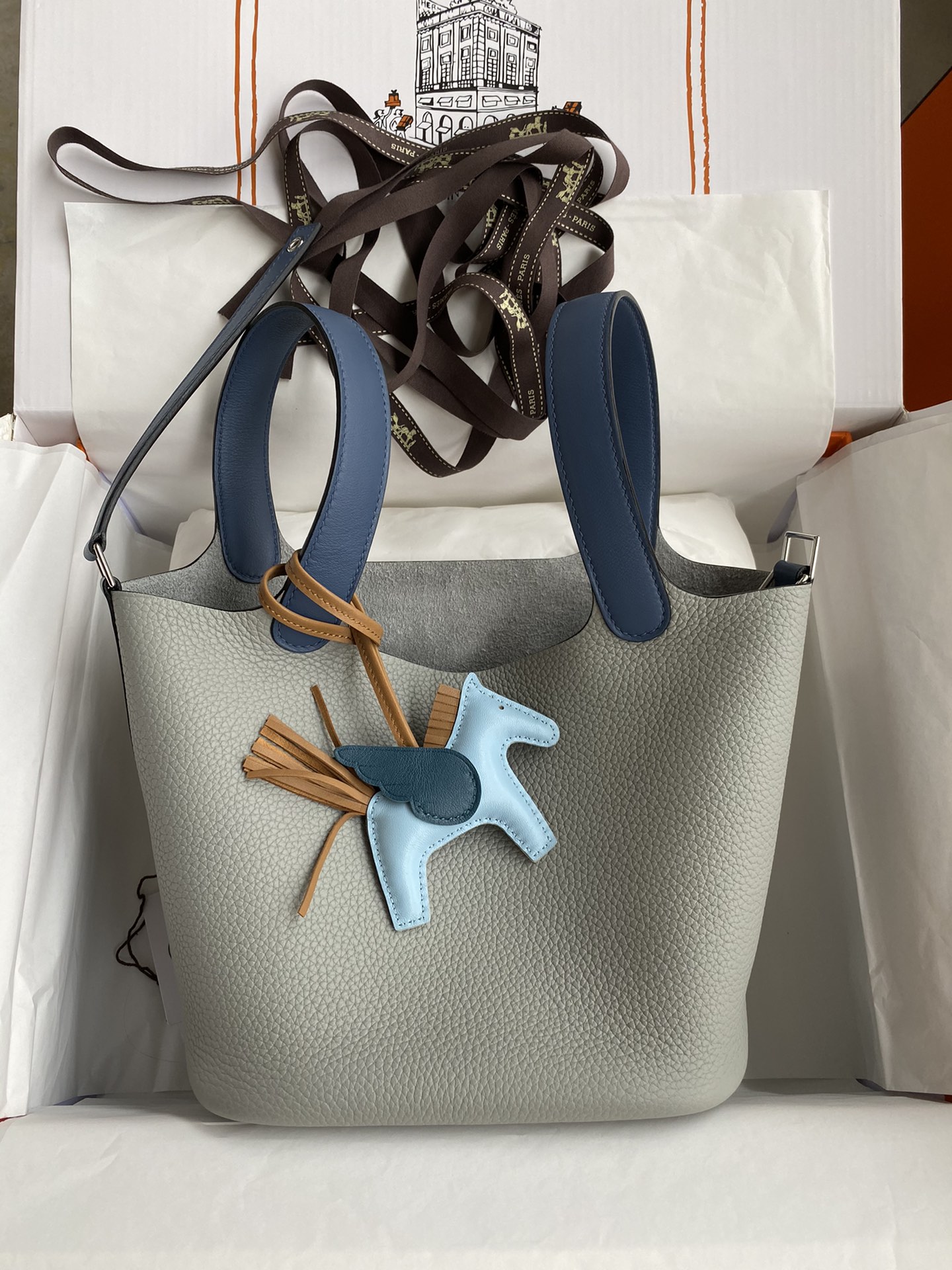 Hermes Picotin Lock 18 Bag In White/Blue Clemence Leather